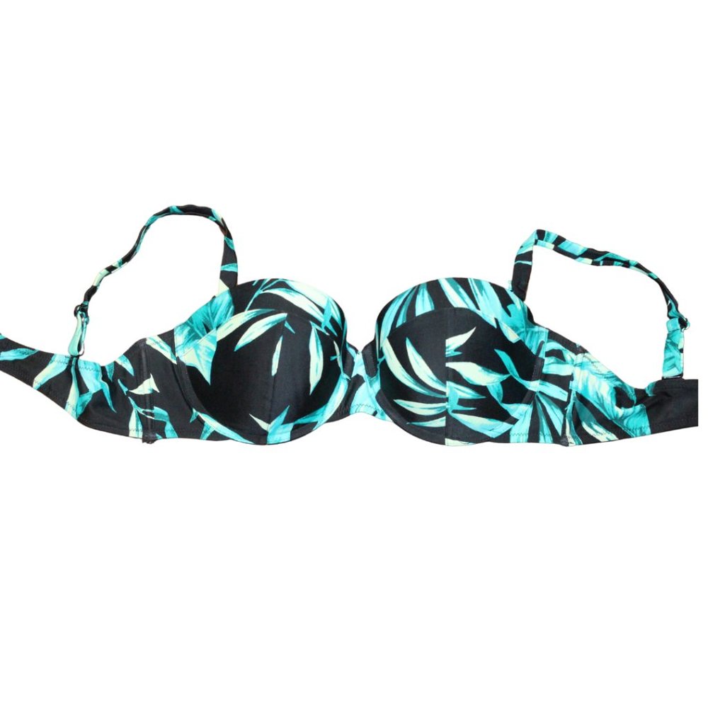 3/$25 🏷 Old Navy Swim Top Size L/XL